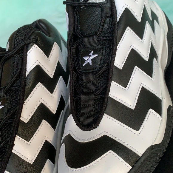 CONVERSE VLTG MID BLACK/WHITE/BLACK WMNS - Picture 11 of 15